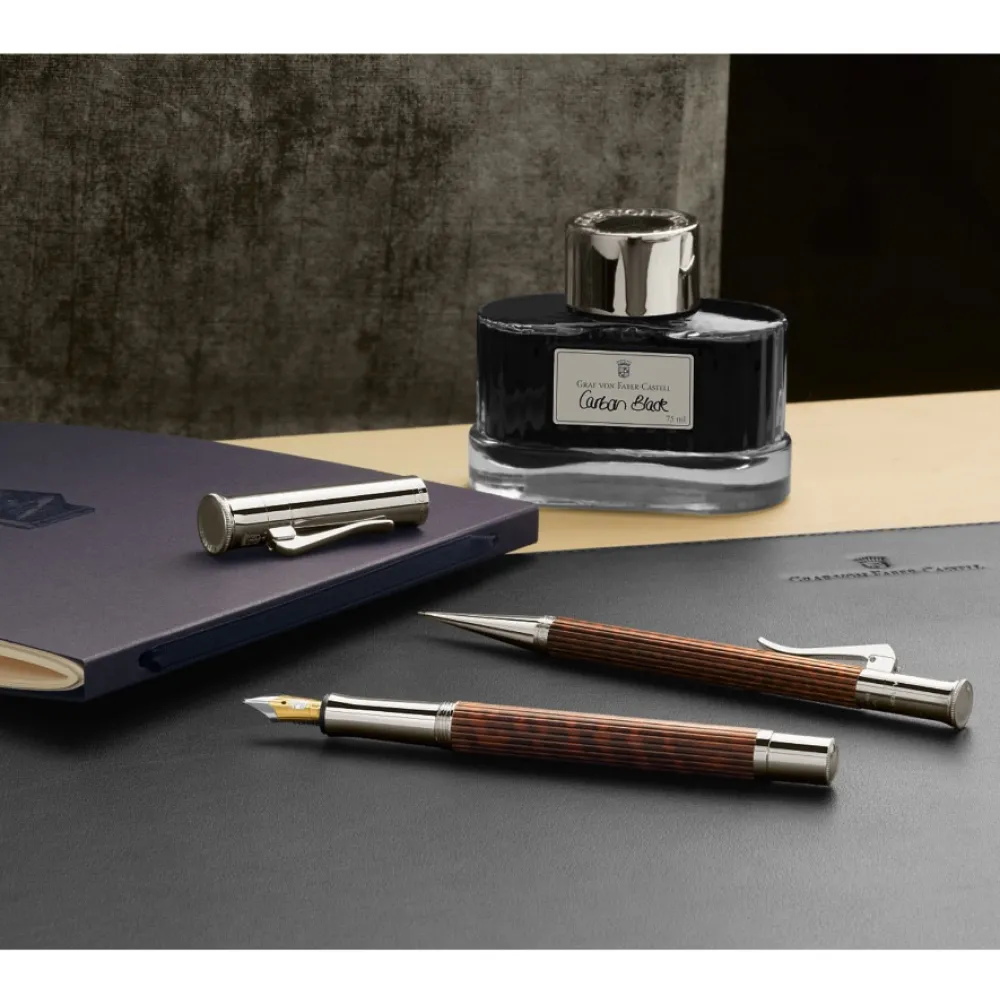 Graf Von Faber-Castell Atrament permanentny - - Carbon Black 75 ml > Atramenty