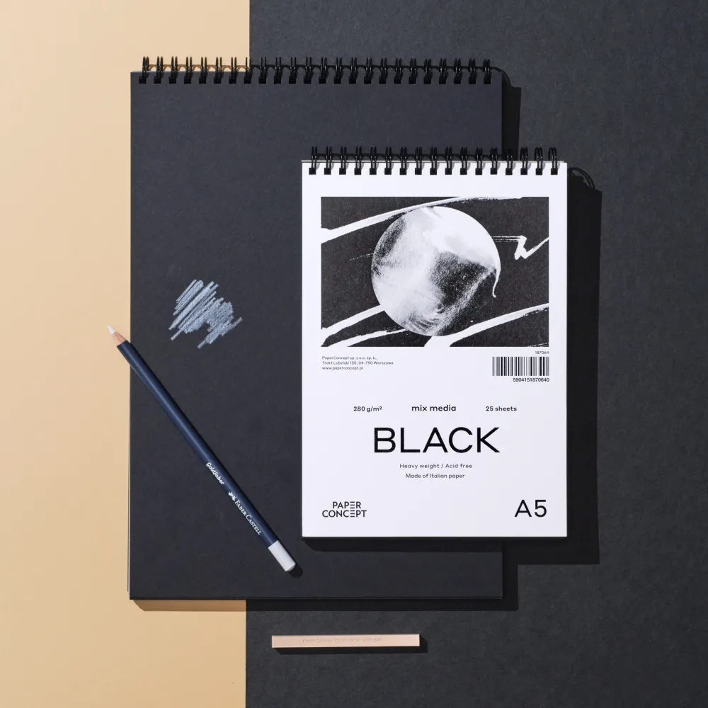 PaperConcept Blok uniwersalny Mix Media Black - - smooth A3 280 g 25 ark.