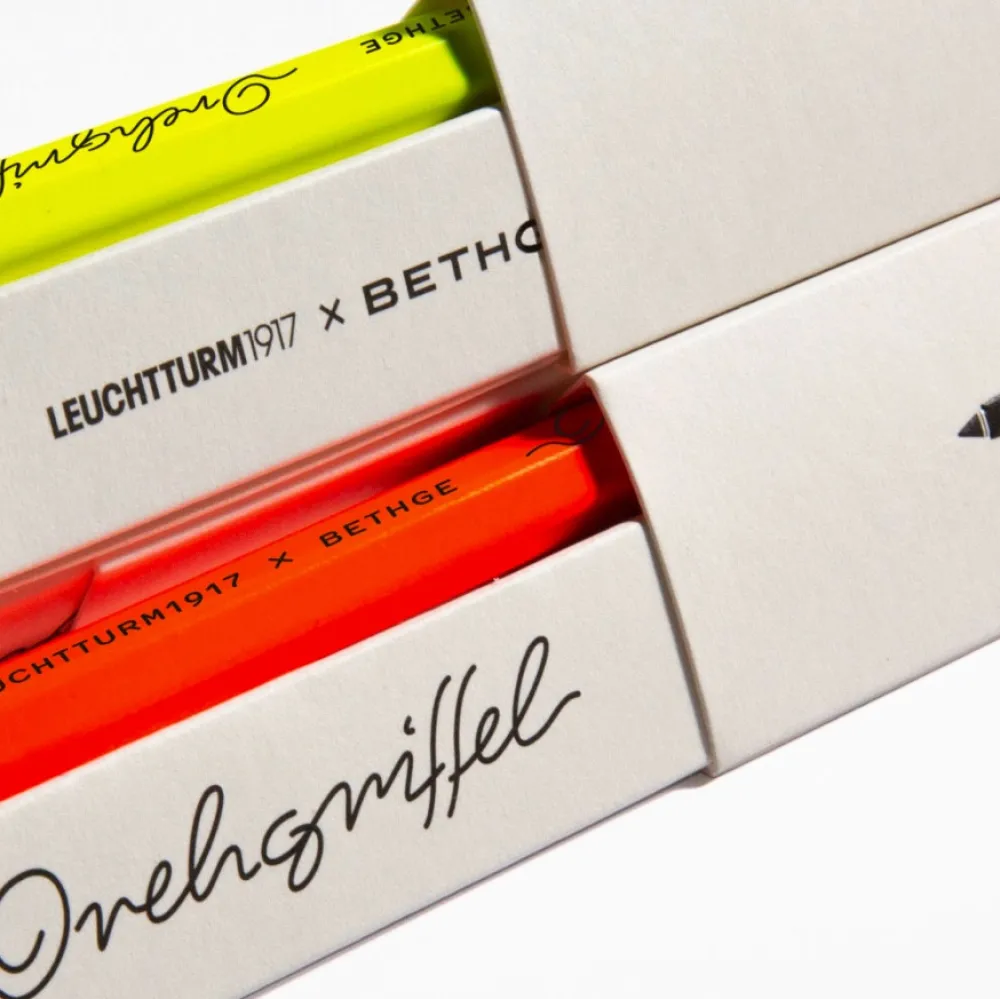 Leuchtturm1917 Długopis Drehgriffel Nr. 1 Luminous Limited Edition - - Pink > Długopisy