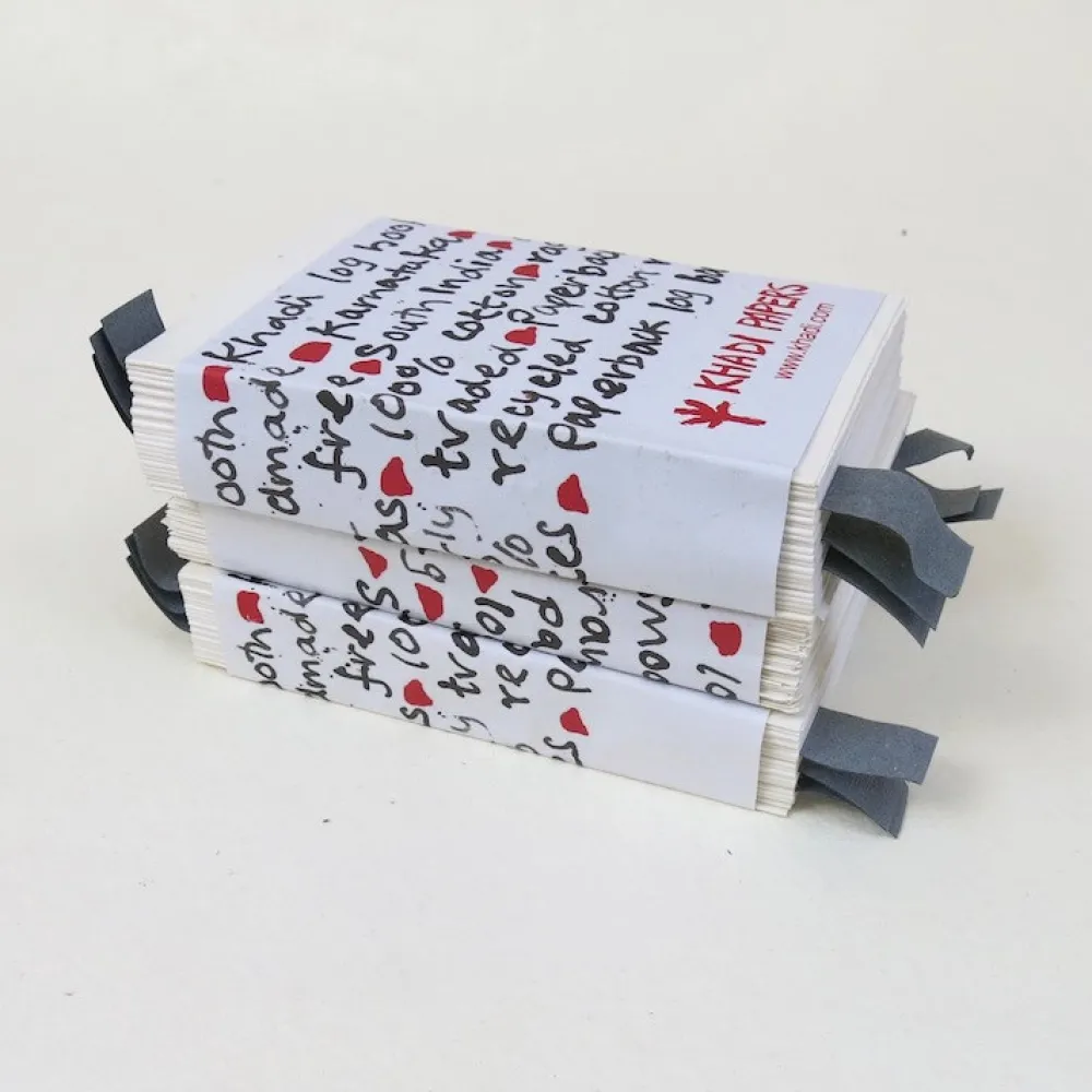 Khadi Papers Dziennik 100% bawełny 100 g - - Smooth 17 x 12 cm 90 ark. > Bloki Szkicowe
