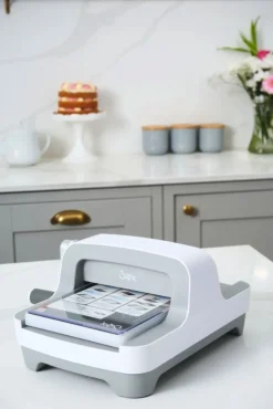 Sizzix Maszyna tnąco-wytłaczająca Big Shot A5 - - zestaw startowy