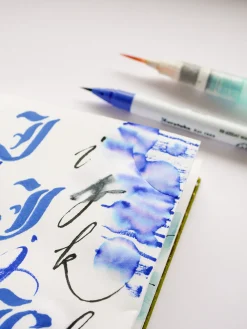 Kuretake Notes harmonijkowy Goshuincho 12,5 x 18 cm - - Pink, twarda okładka, 95 g/m² ><noscript><img width=