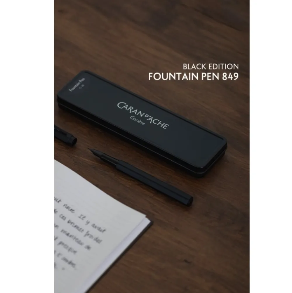 Caran d'Ache Pióro wieczne 849 z etui - - Black Code F > Pióra Wieczne
