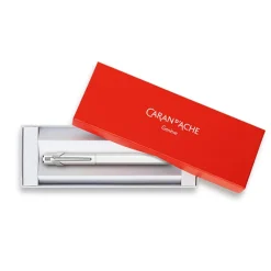 Caran d'Ache Pióro wieczne 849 z etui - - białe, M
