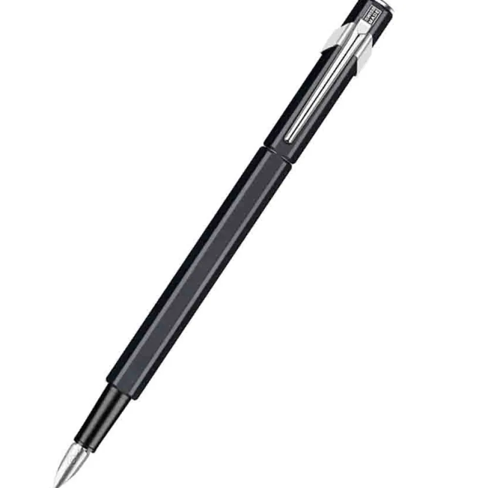 Caran d'Ache Pióro wieczne 849 z etui - - czarne, M