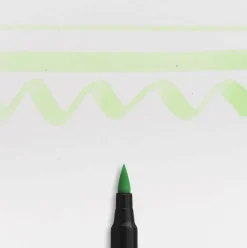 Sakura Pisak pędzelkowy Koi Coloring Brush Pen - - Lime Green Light
