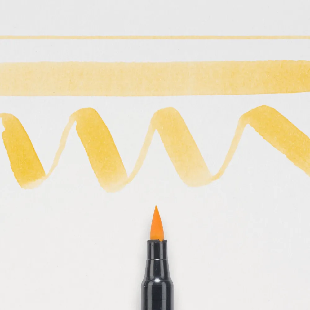 Sakura Pisak pędzelkowy Koi Coloring Brush Pen - - Naples Yellow