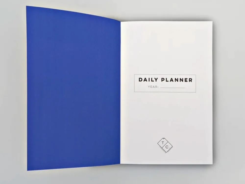 The Completist. Planer dzienny Athens No.1 A5 - - 90 g/m2 > Planery Niedatowane