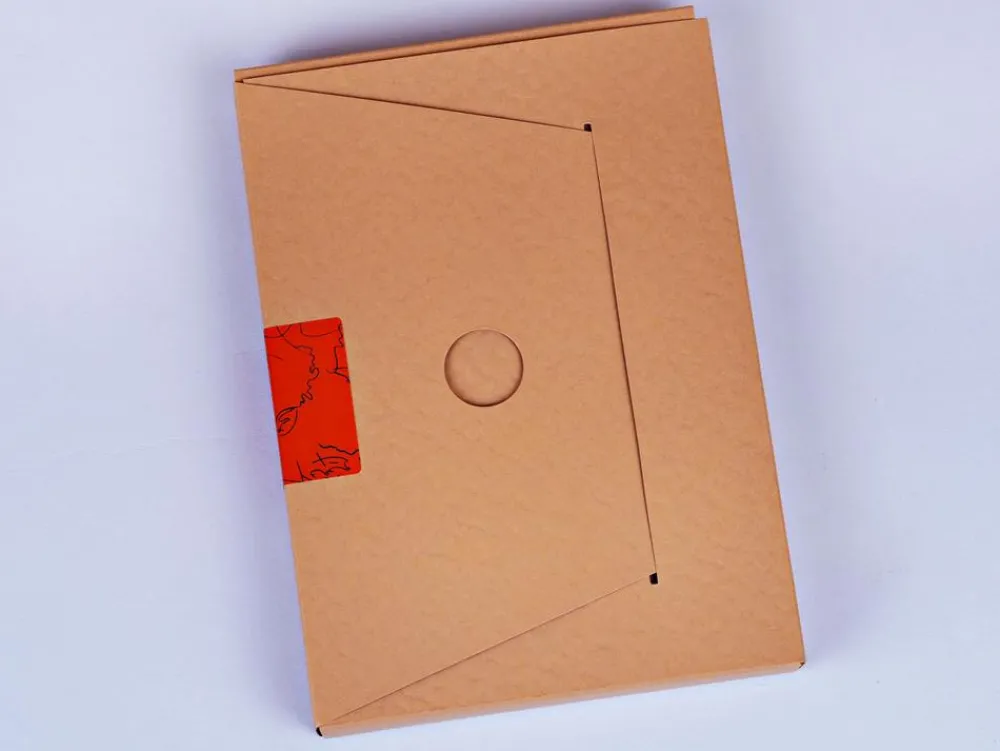 The Completist. Planer dzienny Leaf Scribble no. 2, A5 - - 90 g/m2 > Planery Niedatowane