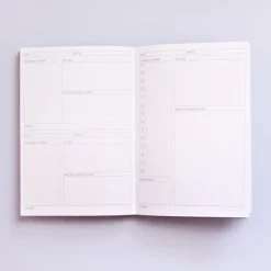 The Completist. Planer dzienny Leaf Scribble no. 2, A5 - - 90 g/m2 ><noscript><img width=