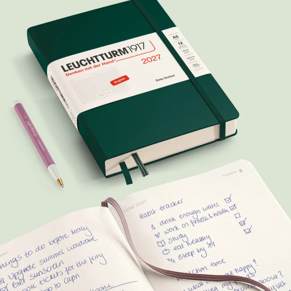 Leuchtturm1917 Planer dzienny w kropki 2027 – – Dusty Rose A5