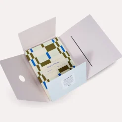 The Completist. Planer tygodniowy niedatowany Celine No.1 A5 - > Planery Niedatowane