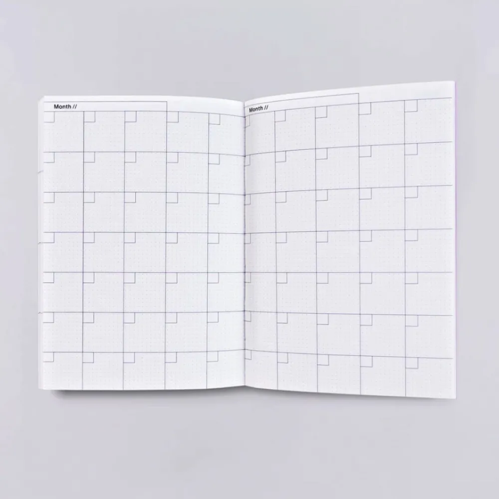 The Completist. Planer tygodniowy Seoul A6 - - 90 g/m2