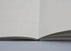 The Completist. Planer tygodniowy Seoul A6 - - 90 g/m2
