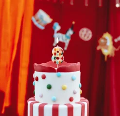 PartyDeco Świeczka urodzinowa cyferka 8 - kolorowe romby, 5,5 cm