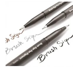 Pentel Zestaw do liternictwa Brush Sign - - Niezmywalne opowieści, 3 szt. ><noscript><img width=