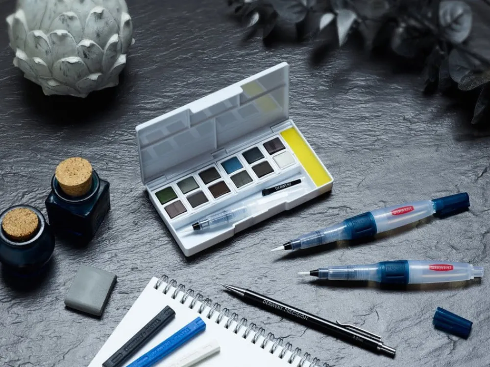 Derwent Zestaw farb akwarelowych Tinted Charcoal Paint Pan Set - - 12 kolorów