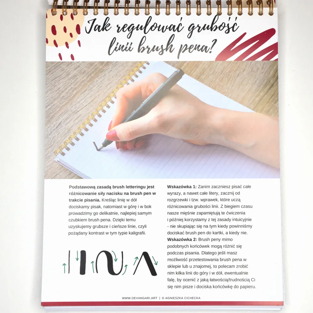 Devangari Zeszyt z ćwiczeniami do brush letteringu Flourishing, B5 - - 170 g/m2 > Podręczniki